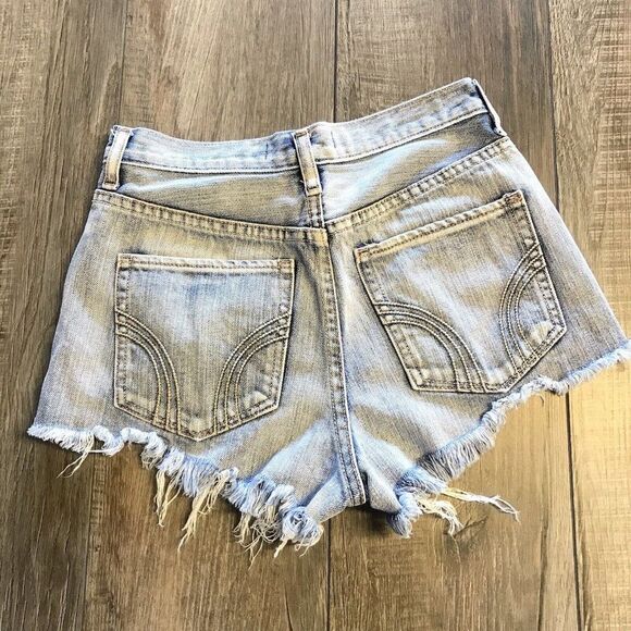 Hollister Denim Jean Shorts Distressed Light Washed Raw Edge Size 1 W25 - Picture 9 of 12